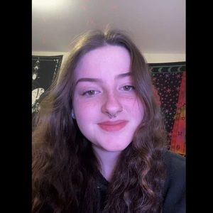 Meet your Posher, Abigail